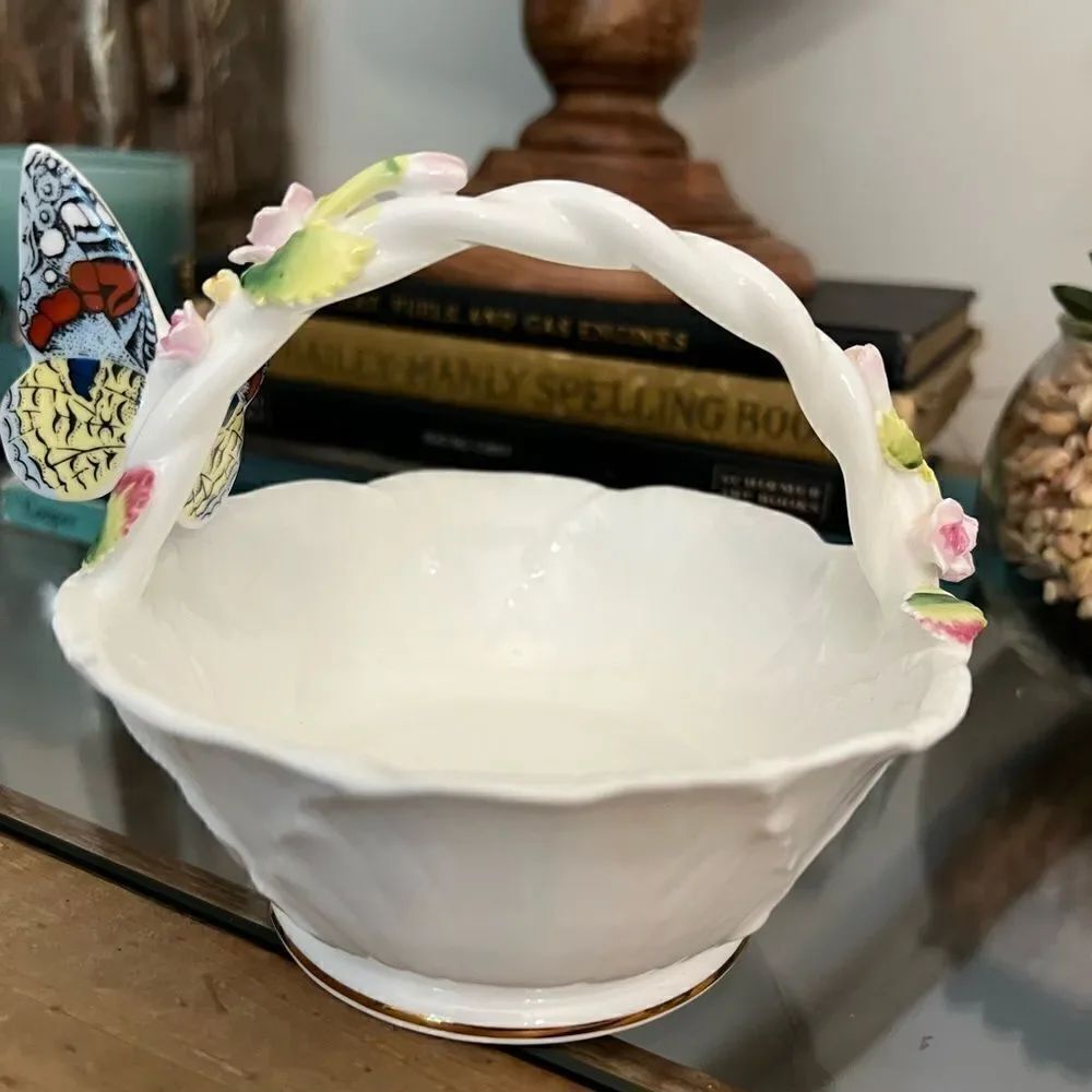 Vintage Bone China Enesco Maruri Masterpiece Gold Gilt Butterfly 🦋 Basket.
